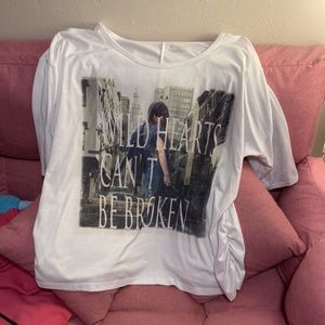 2022-  white oversized tee